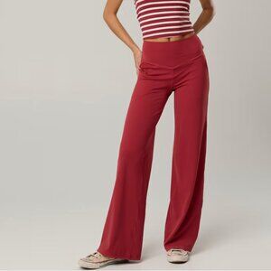 OFFLINE By Aerie Real Me XTRA High Waisted Trouser in Summer Burgundy - XS Short